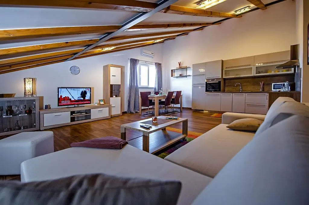 Apartment The Loft Rovinj 0*,  Kroatië